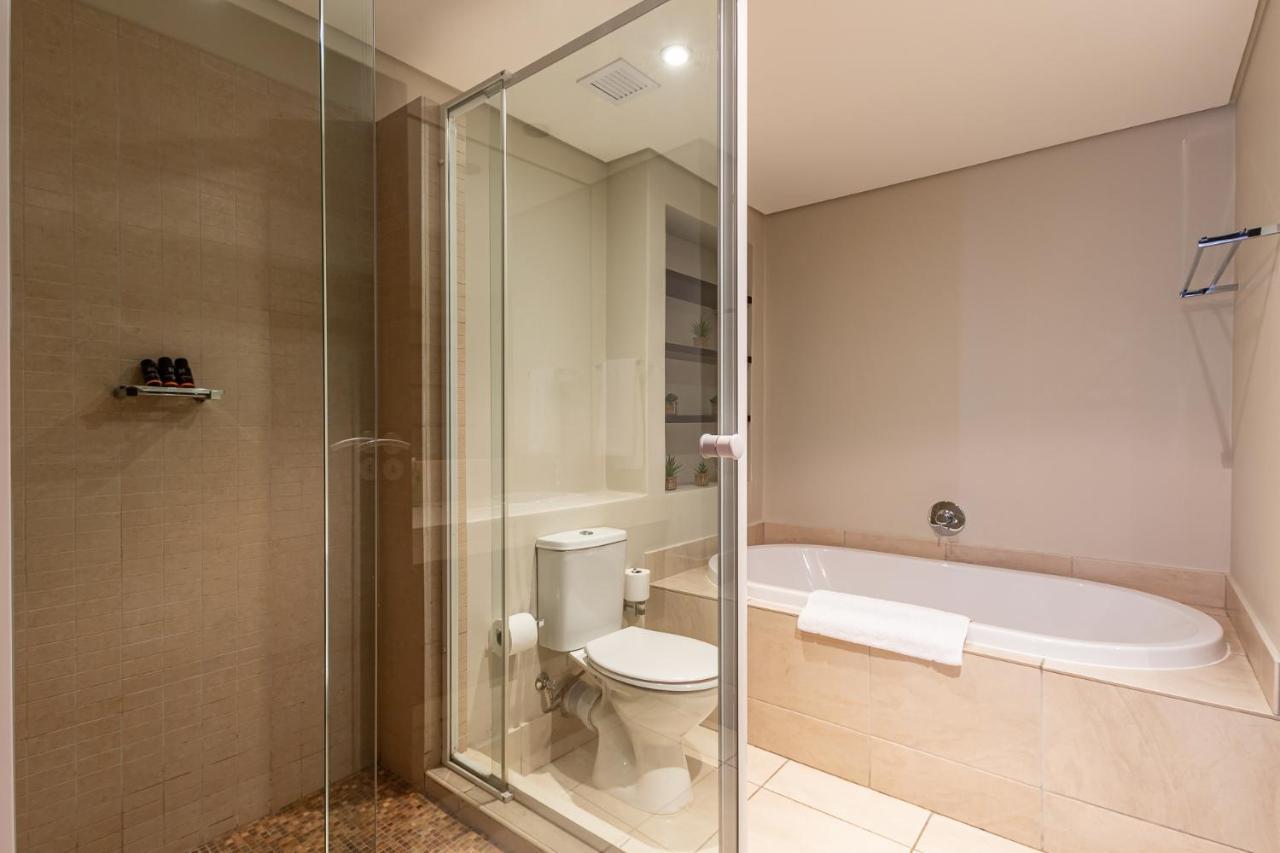 Apartamento Itc Icon Two Bedroom With Lovely Balcony Cidade Do Cabo